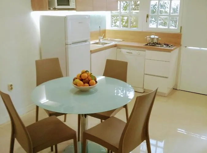 Ines Apartman *